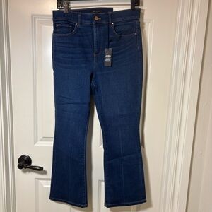 NWT Ann Taylor The Boot Crop High Rose Jean Women’s 10P